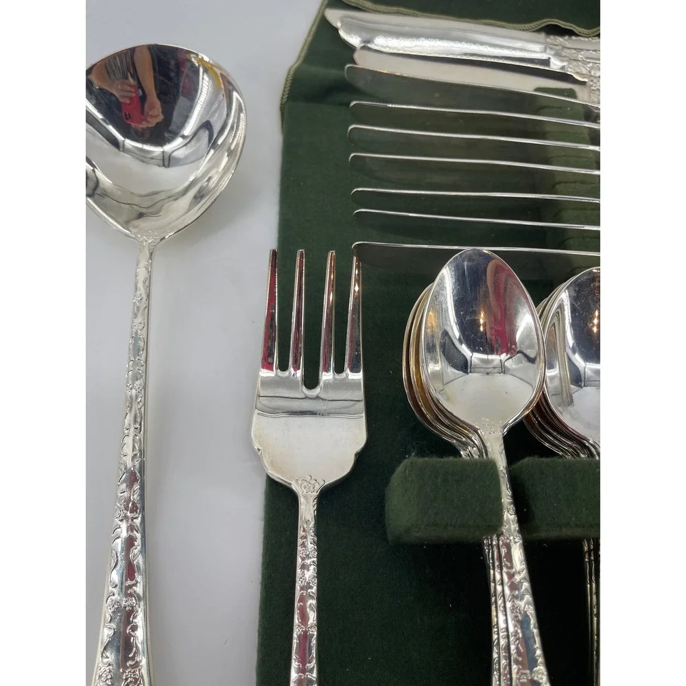 Enchanted Rose International Silver 12 Place Set Silver Plate Floral Excellent
